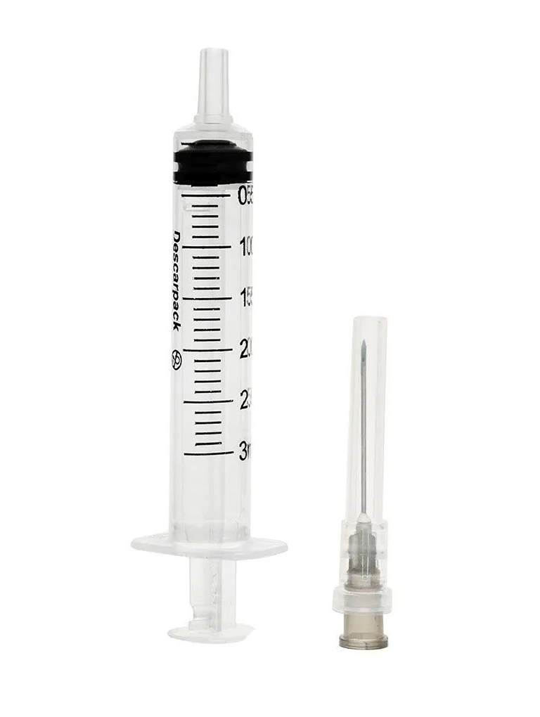 Seringa Descartável 03 mL com Agulha 