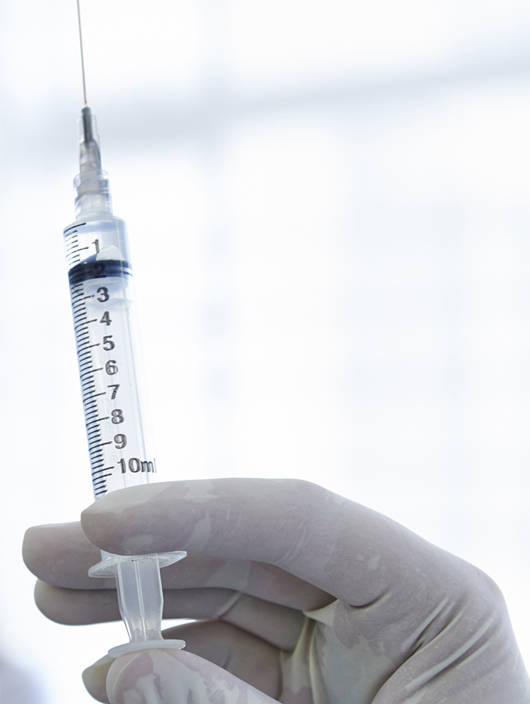 Seringa Descartável 10 mL com Agulha 